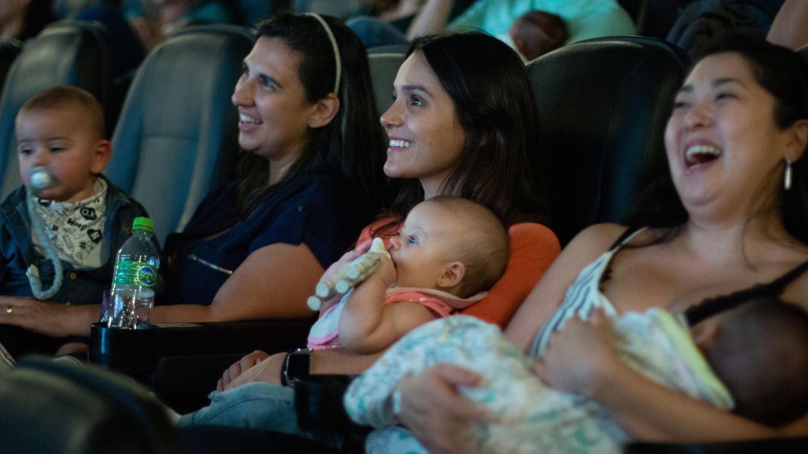 Gato de Botas 2' segue na liderança da bilheteria nacional, Cinema