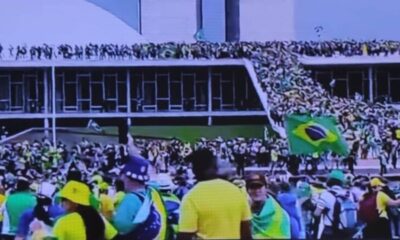 Bolsonaristas invadem Congresso Nacional