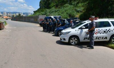 Guardas e polícia de Jundiaí