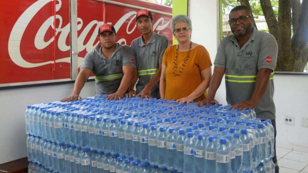 Coca-Cola doa água para Saúde de Jundiaí