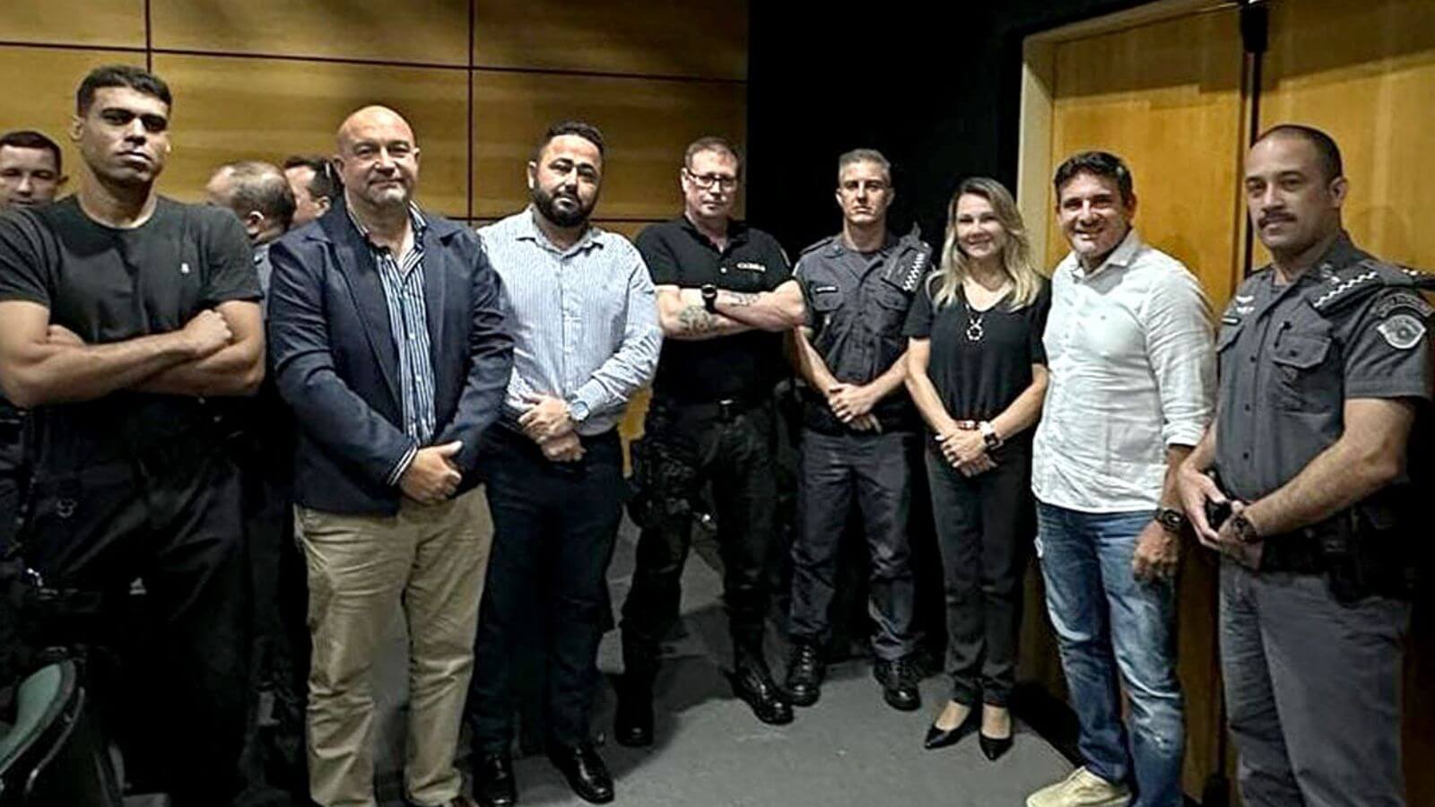 Equipe de segurança pública de Várzea Paulista