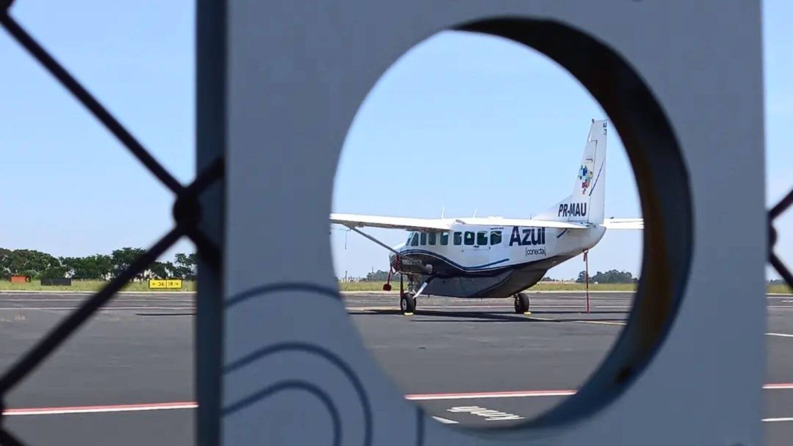 Avião da Azul no Aeroporto de Jundiaí