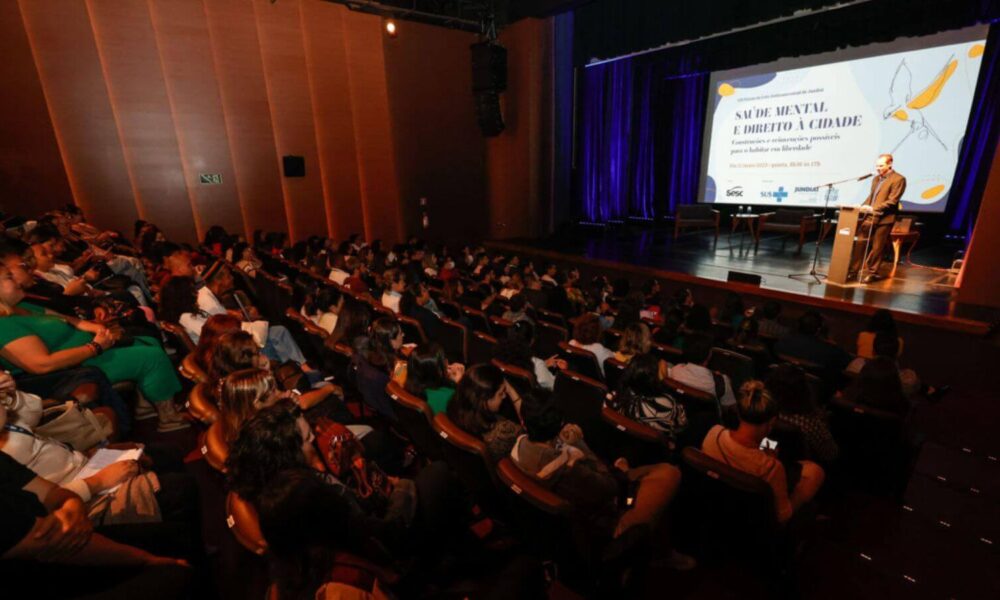 Fórum de Luta Antimanicomial reúne mais de 200 pessoas no Sesc Jundiaí