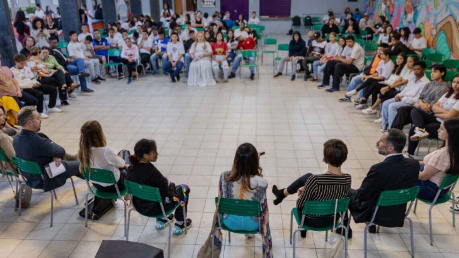 Ministério Público de SP lança concurso social em escola de Jundiaí