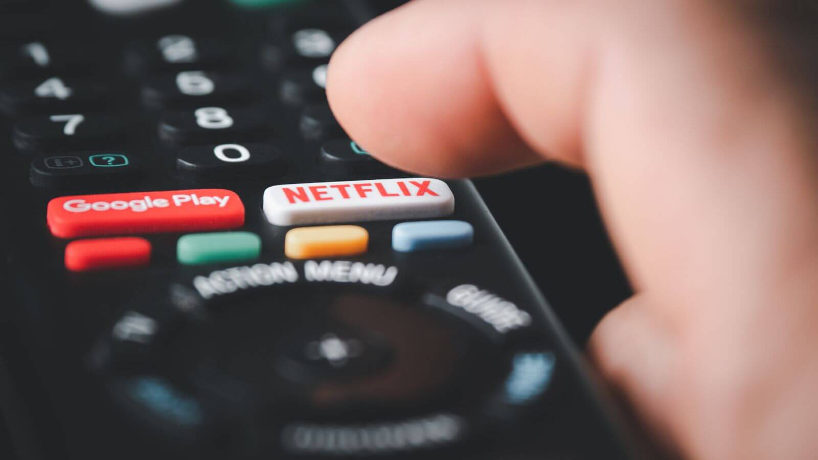 Netflix: Taxa adicional de R$ 12,90 por usuário extra? 