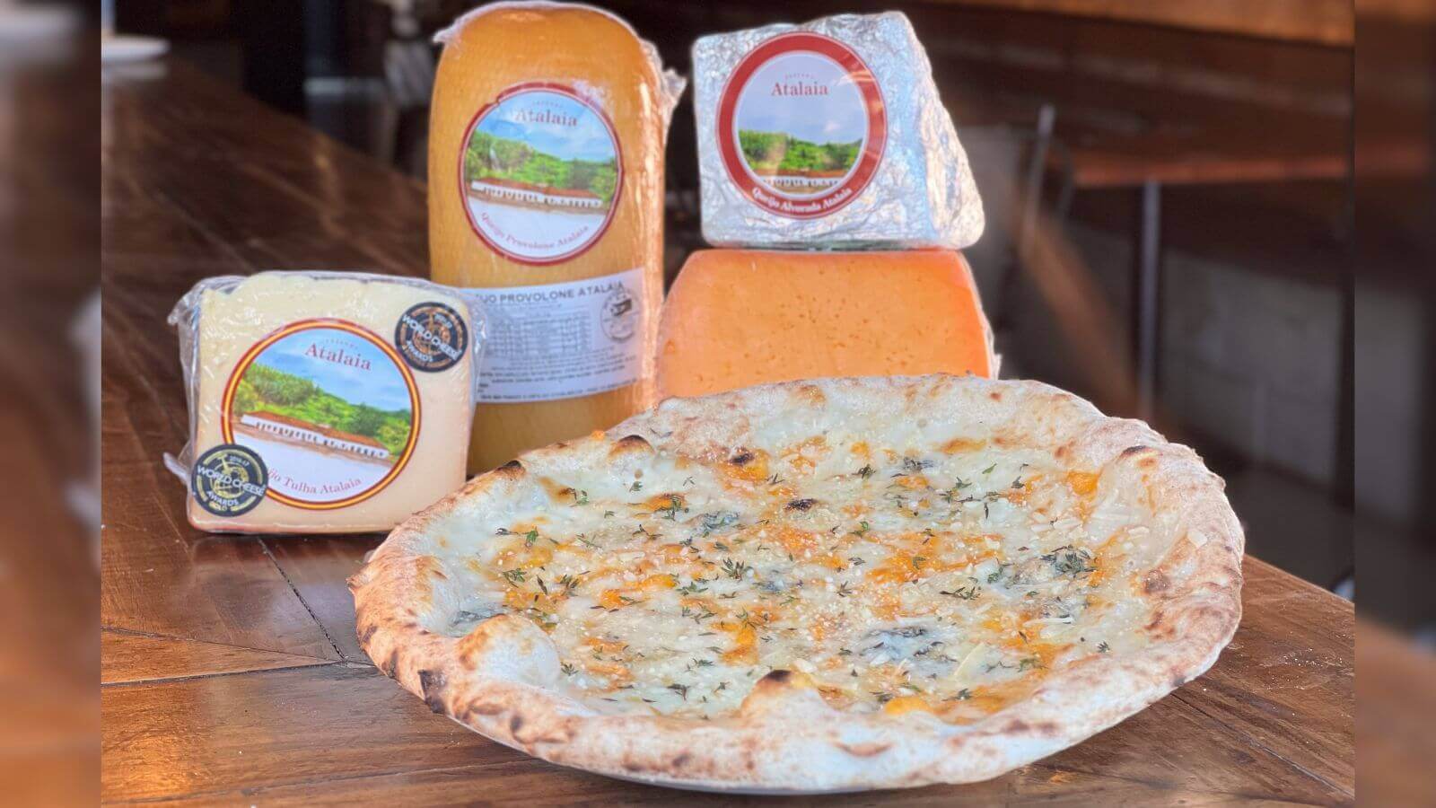 430 Gradi lança pizza feita exclusivamente com queijos premiados
