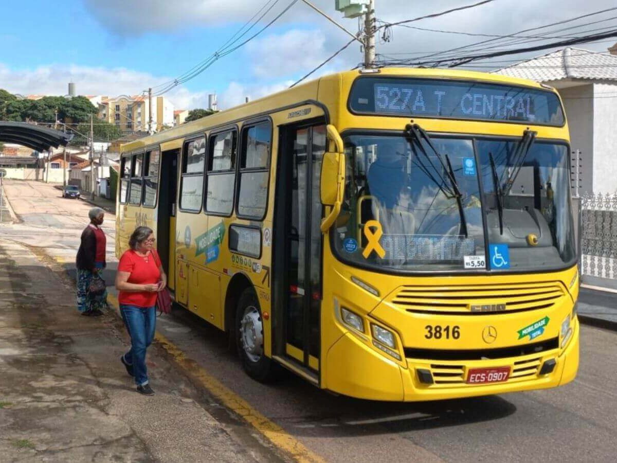 Ônibus de Jundiaí receberão reforços nos dias de jogos da seleção