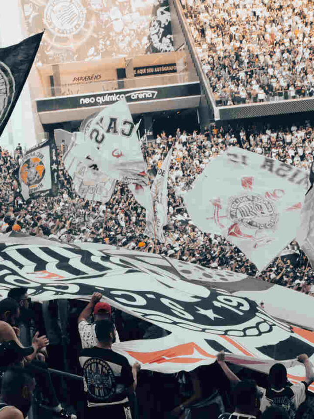 Corinthians é sancionado e fica seis meses sem registrar jogadores.