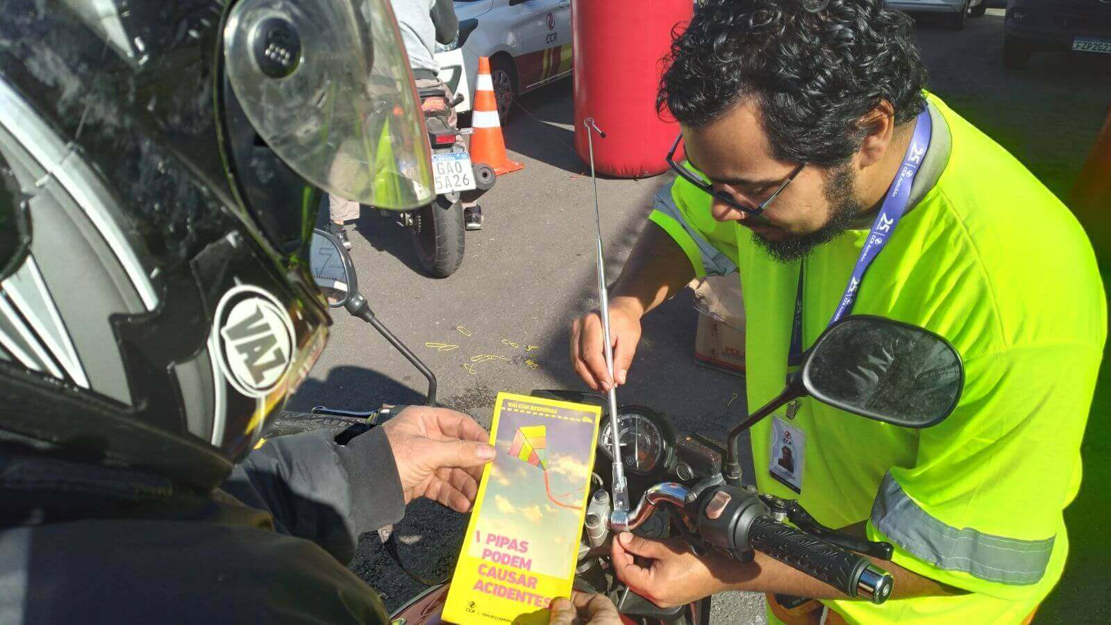 CCR AutoBAn instala antenas corta-pipa para motociclistas de Jundiaí