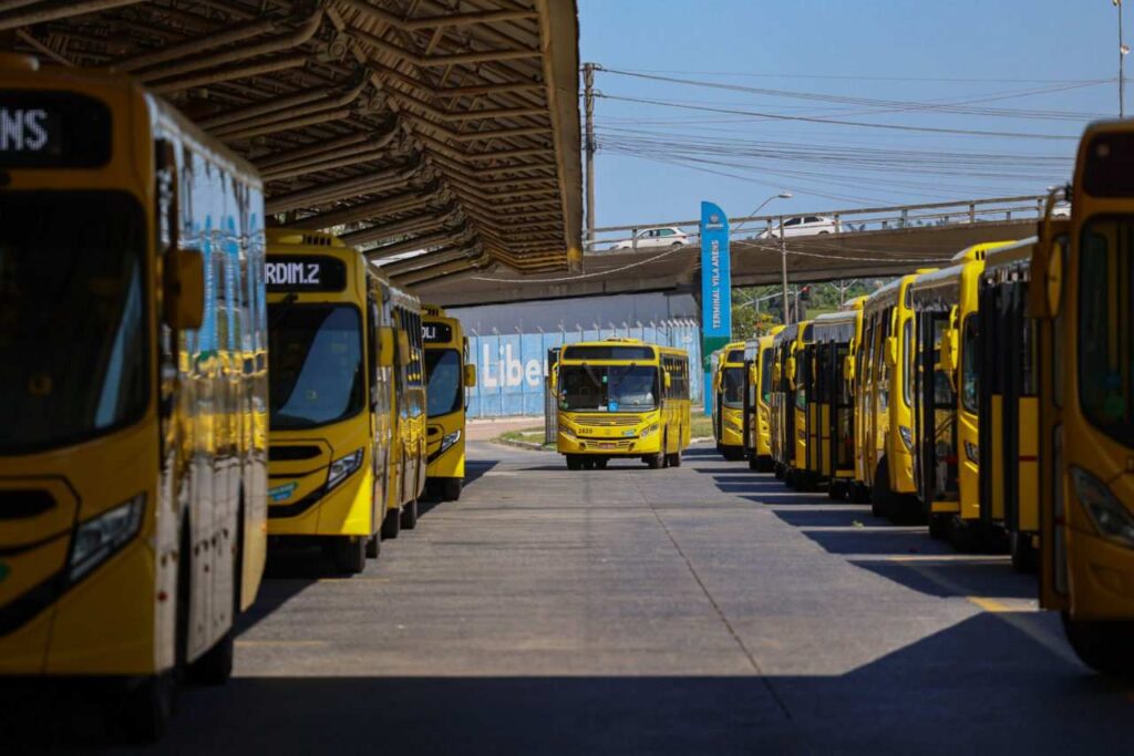 Terminal Vila Arens, de onde irá partir o ônibus direto para IFSP