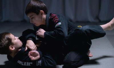 Crianças praticando Jiu Jitsu
