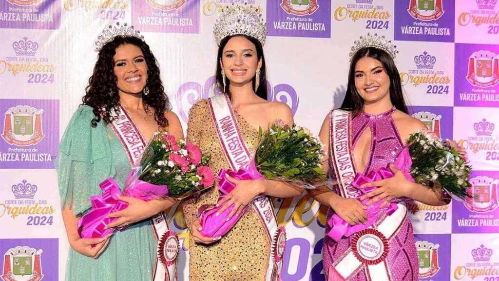 Rainha e princesas da Festa das Orquídeas de Várzea Paulista