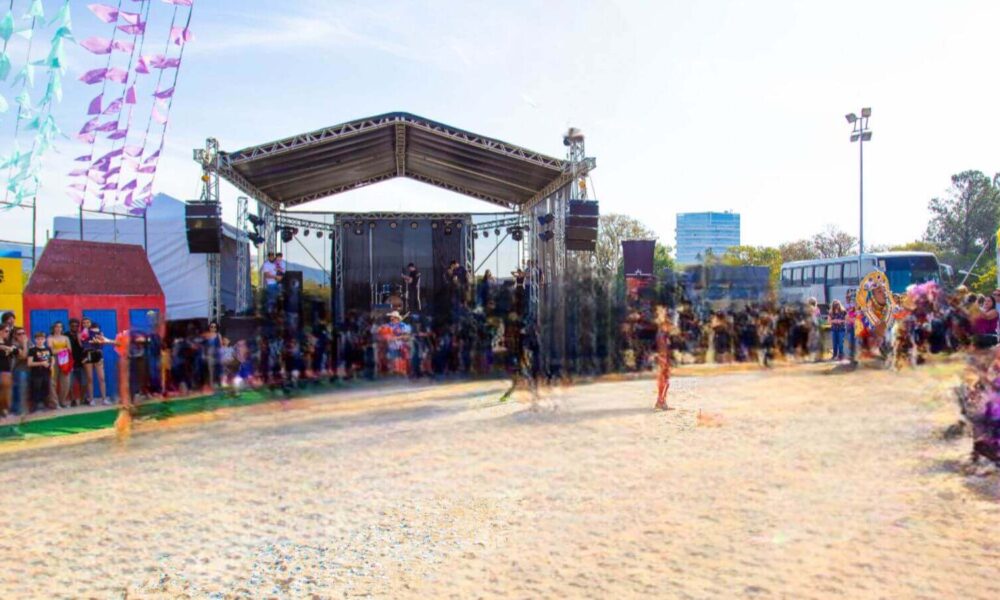 Palco na Festa Julina de Jundiaí