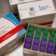 Caixas de vacina contra dengue em UBS de Jundiaí
