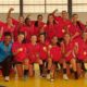 Equipe feminina de handebol de Jundiaí com as medalhas de ouro após conquistarem o título