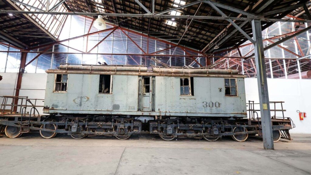 Jundiaí recebe acervo de 5 mil itens para preservação da memória da ferrovia