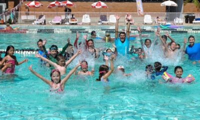 Crianças em piscina no Sesi Jundiaí