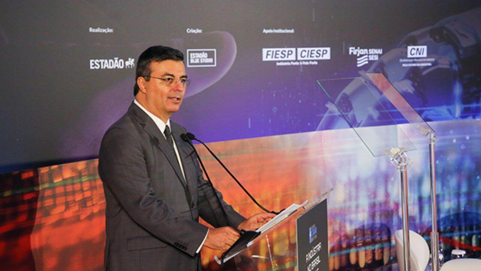 Rafael Cervone, presidente do CIESP, fala sobre as soluções para a reindustrialização no Brasil