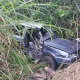 Carro cai em ribanceira em Campo Limpo Paulista