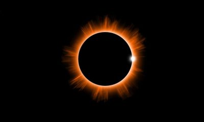 Eclipse Solar Anular, conhecido como anel de fogo.