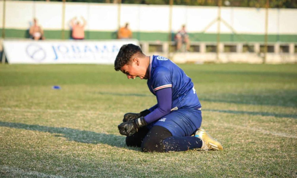 Caio Capivarinha joga no Sub-12 do Paulista de Jundiaí.