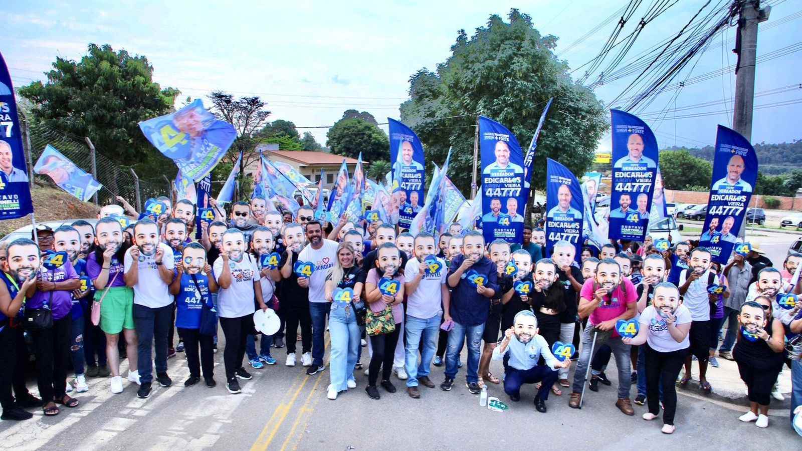 Gustavo Martinelli em passeata