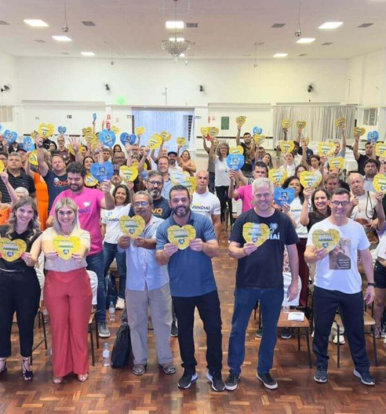 Gustavo Martinelli se reúne com ativistas e apoiadores da causa animal em Jundiaí