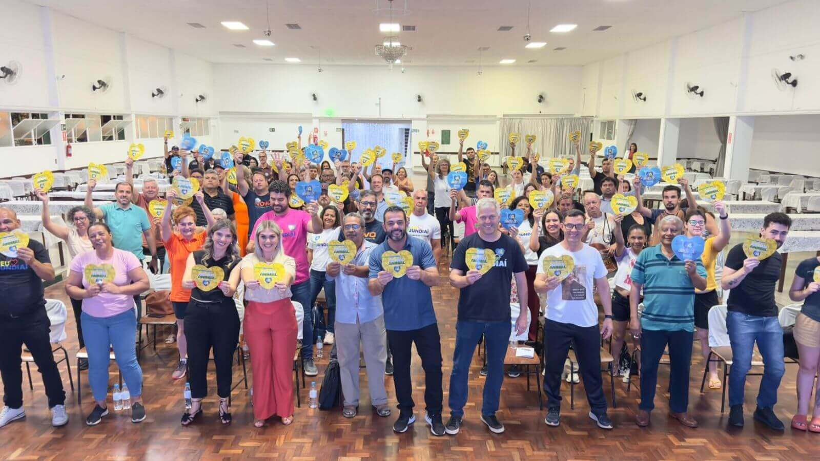 Gustavo Martinelli se reúne com ativistas e apoiadores da causa animal em Jundiaí