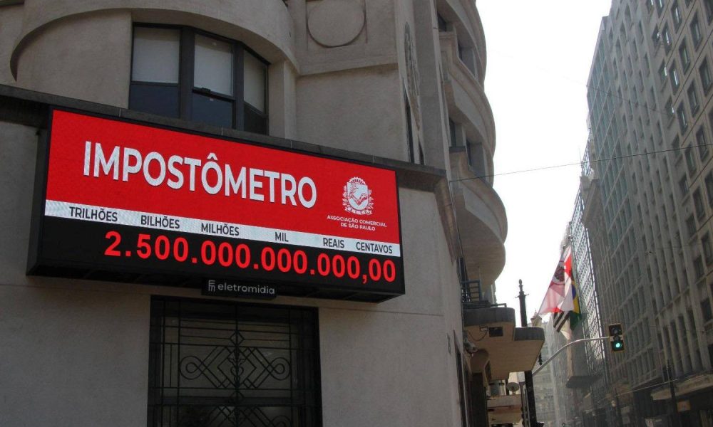 Impostômetro registra número de impostos