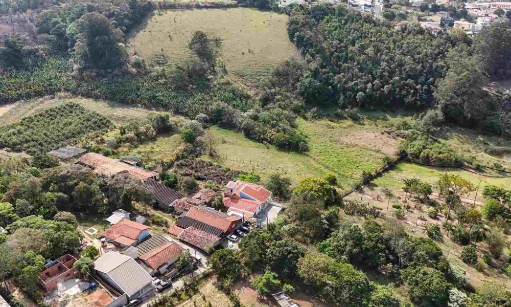 Imagem aérea da vegetação preservada de Jundiaí.