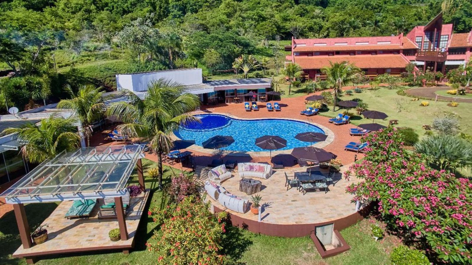 Hotel Frangipani oferece experiência única para casais