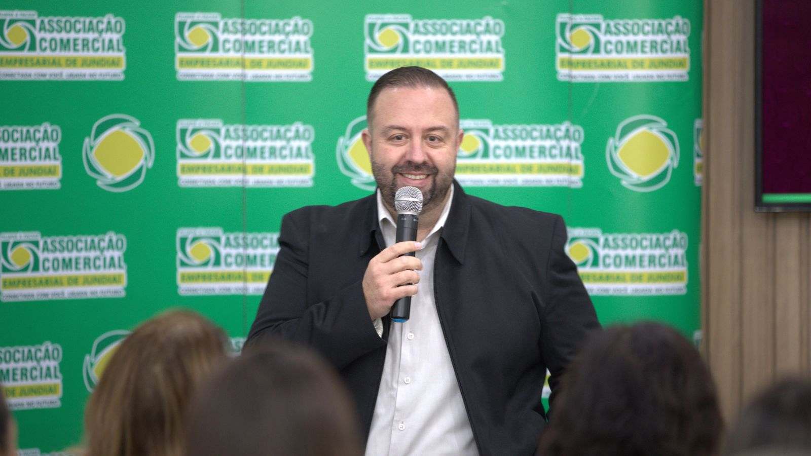 Gustavo Rueda dará workshop na ACE Jundiaí.