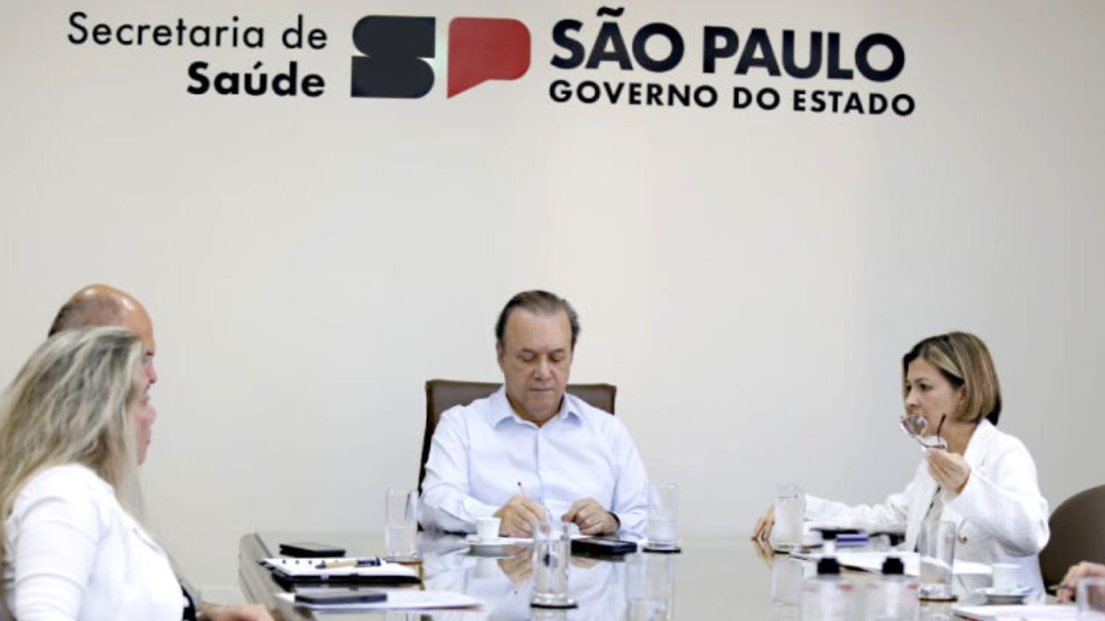 Autoridades deram aval para concurso público na área da saúde.