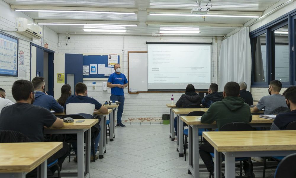 Aula no SENAI Jundiaí