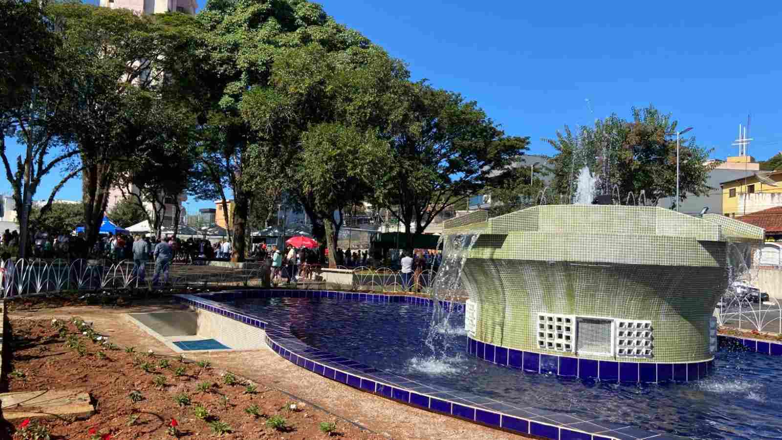 Praça Castello Branco, em Campo Limpo Paulista.