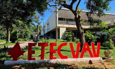 Fachada da Etec Vasco Antônio Venchiarutti