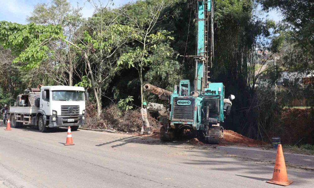 Marginal de Campo Limpo Paulista.