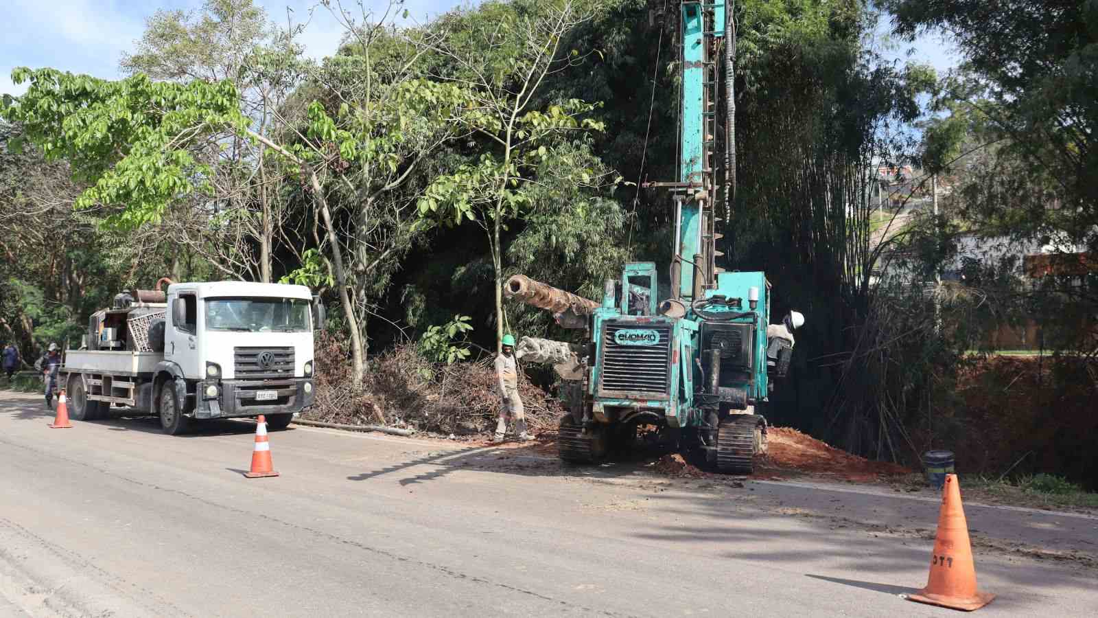 Marginal de Campo Limpo Paulista.