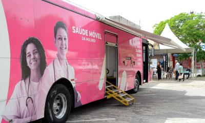 Ônibus em prol do Outubro Rosa, de Várzea Paulista