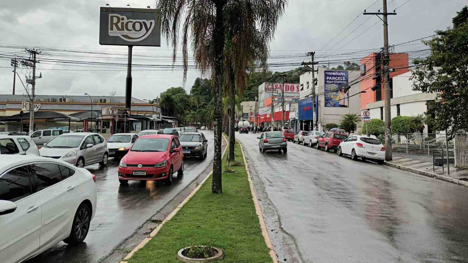 Av. Adherbal antes do Programa Nova Luz.