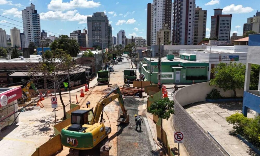 Obras da Rua Barão de Teffé.